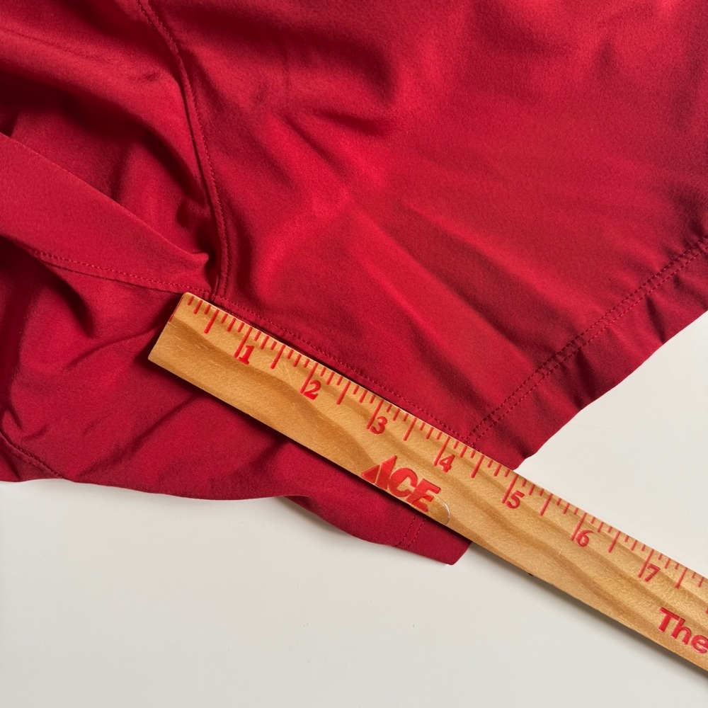 Lululemon Pace Breaker Linerless Short Workout Large M7AQES Terra Orange Red EUC - Picture 15 of 16
